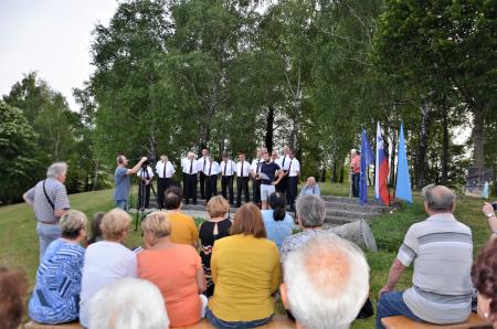 Predstavitev knjige_Kamra_julij 18